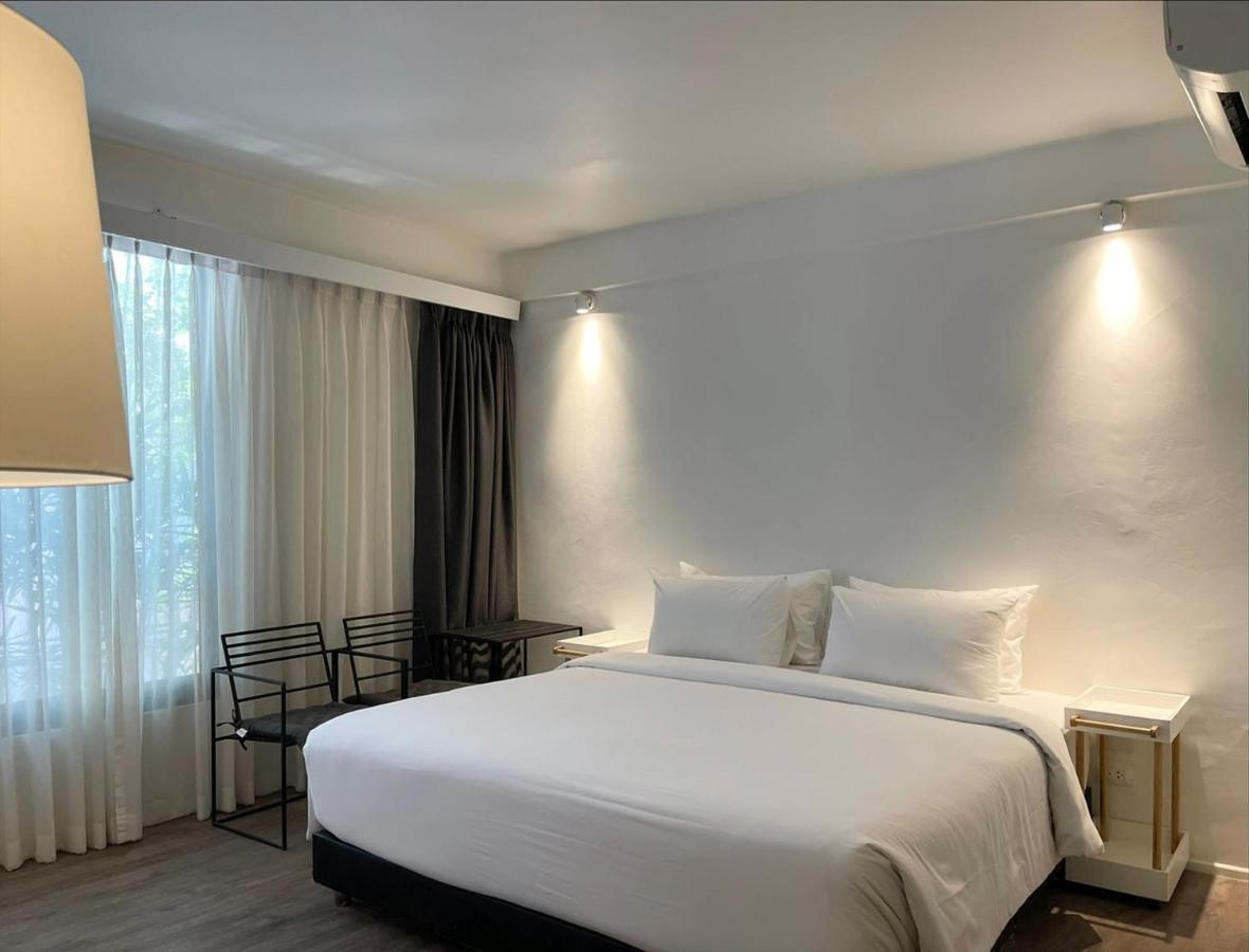 Por Santitham Hotel Chiang Mai Bagian luar foto