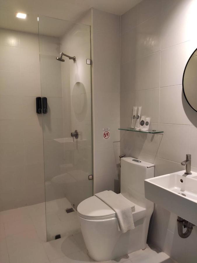 Por Santitham Hotel Chiang Mai Bagian luar foto