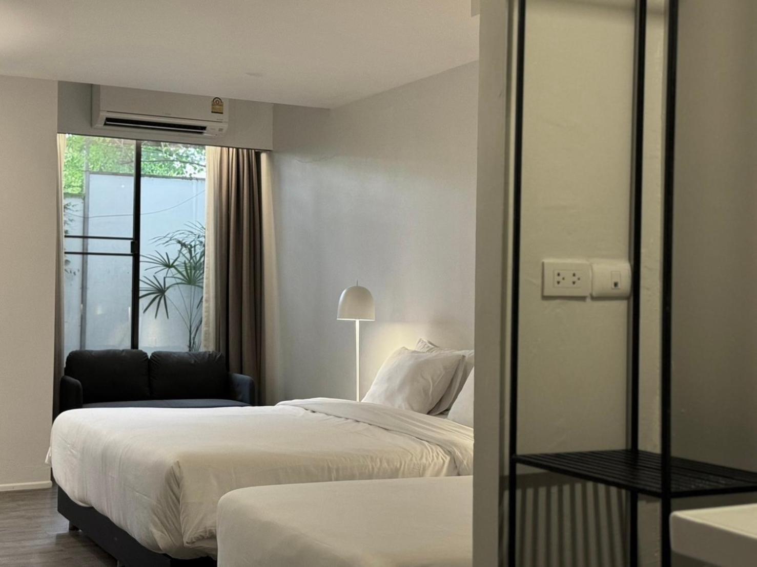 Por Santitham Hotel Chiang Mai Bagian luar foto