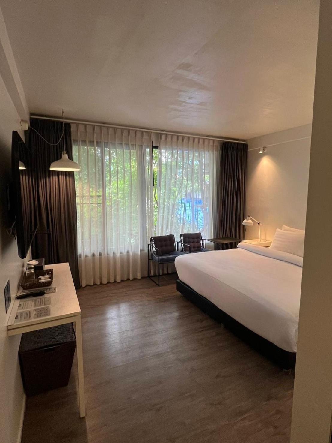 Por Santitham Hotel Chiang Mai Bagian luar foto